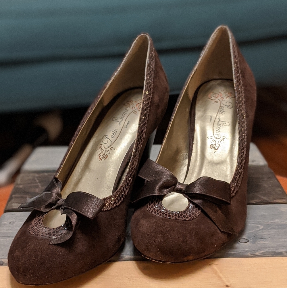 Brown Suede heels